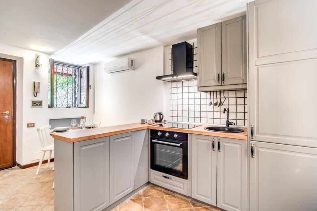 Fresh House Doria Pamphili Apartment Rome Luaran gambar
